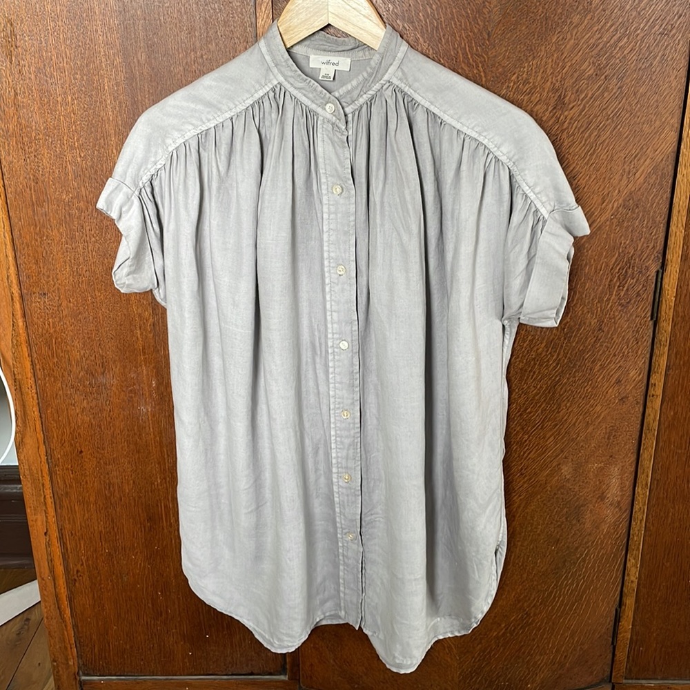 Aritzia Wilfred Bertillon Blouse “Ashen” Poet Button Up Drapey XXS